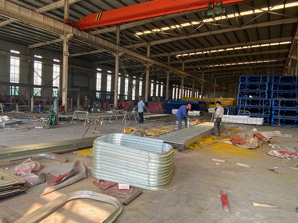 02-galvanized-steel-ladder-production-workshop.jpg.webp